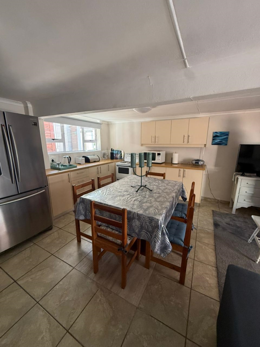 To Let 2 Bedroom Property for Rent in Hartenbos Central Western Cape